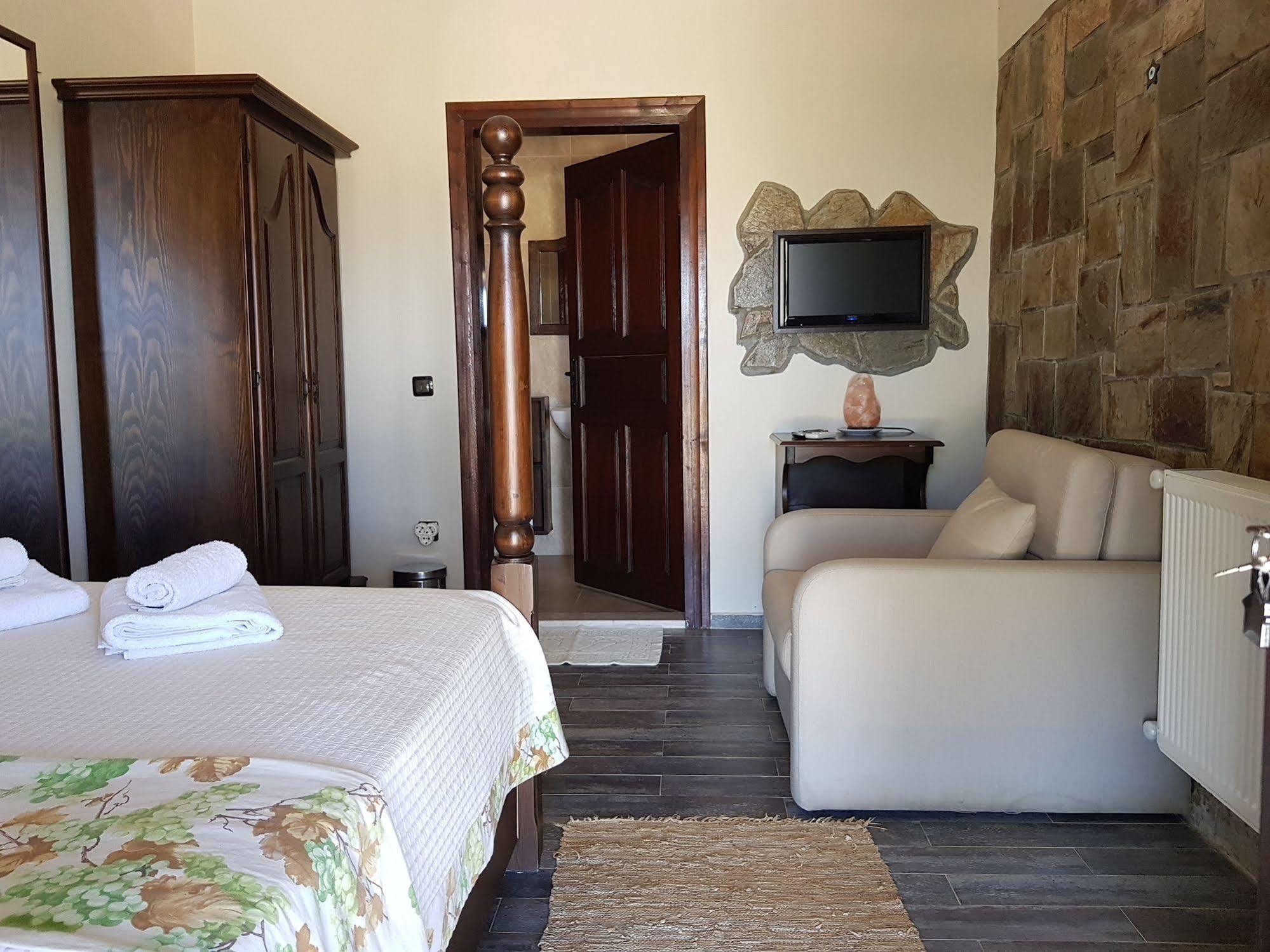 Bagban Bozcaada Bed & Breakfast Exterior photo